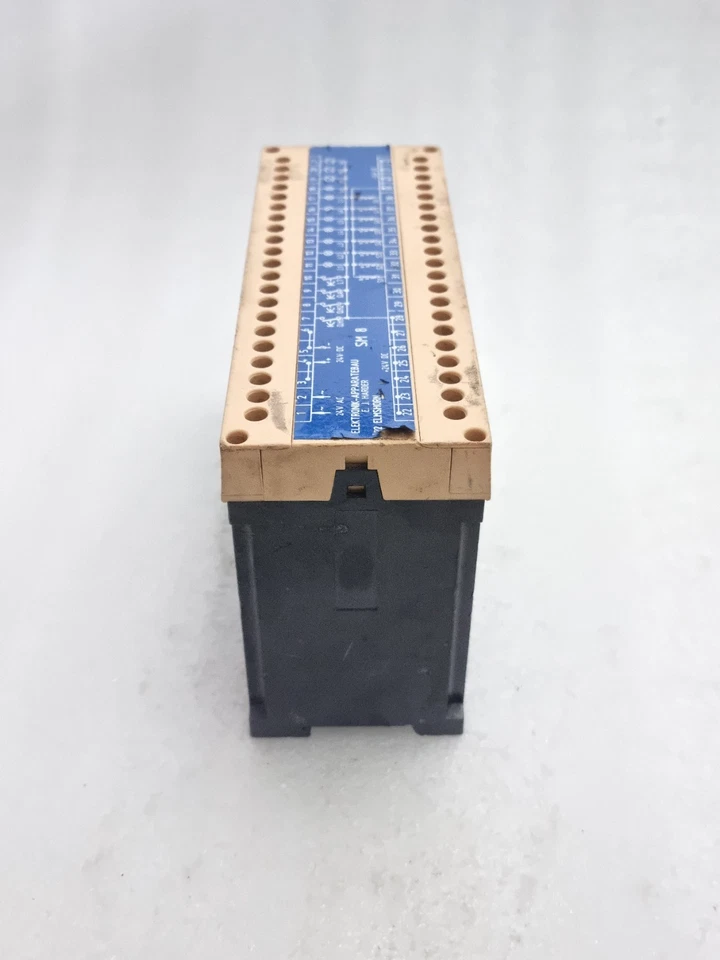 ELEKTRONIK-APPARATEBAU E.J. HARDER SM 8 SAFETY RELAY SM8